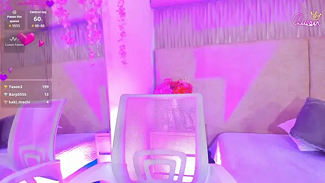 _kyraa_ - _kyraa_'s free webcam - UK Sex Cams