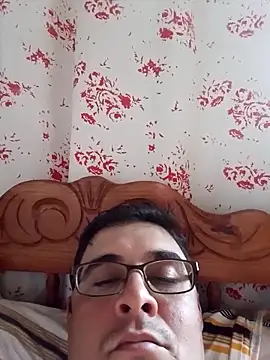 edsondsos - Edsondsos's free webcam - UK Sex Cams