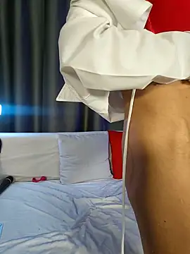 milforja - Milforja's free webcam - UK Sex Cams