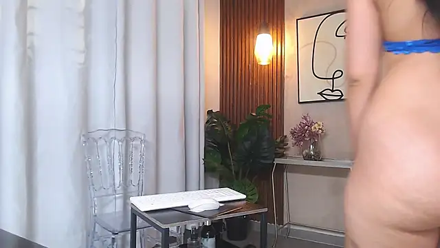 Lia_Mar_ live sex cam