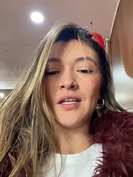 Webcam Model (GeorginaBlack)  is live.Free join now!