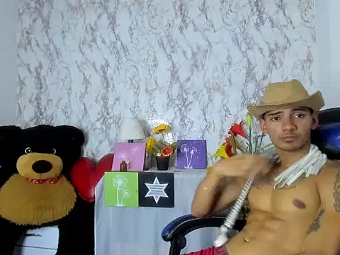 Dominic_Blaze live sex cam