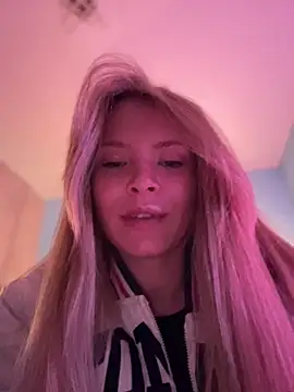 anastasiaaniess (F young) - Happy Annie :heart: