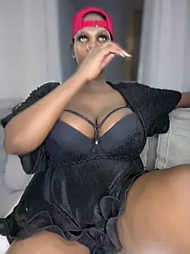 Webcam Model (ScarletMuseX)  is live.Free join now!