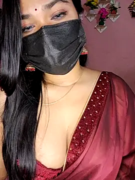 Webcam Model (ariya-03)  is live.Free join now!