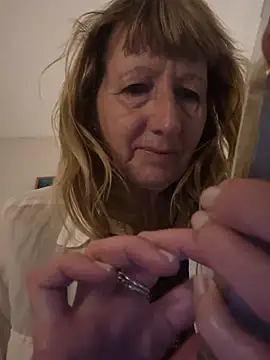 MatureKim live sex cam