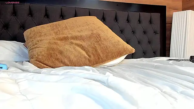 miah_connor - Miah_connor's free webcam