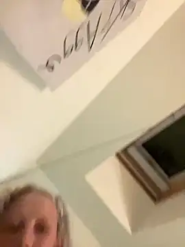 lenimaria - LeniMaria's free webcam