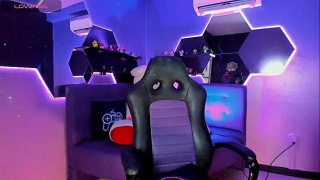 daphneharrison - DaphneHarrison's free webcam