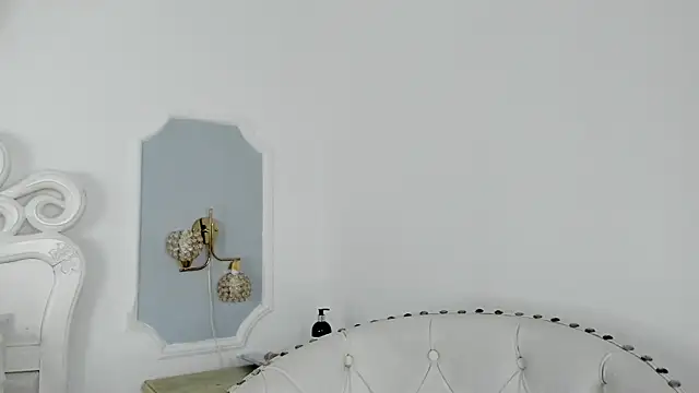 pinkmoon30 - Pinkmoon30's free webcam