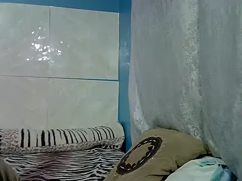 sweethotpussy_99 - SweetHotPussy_99's free webcam