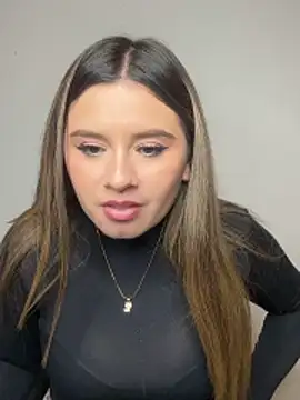 SaraBraun_ live sex cam