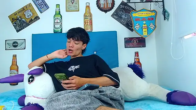 alex_russo__ - Alex_russo__'s free webcam