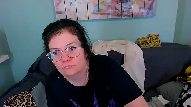 everlyrays - EverlyRays's free webcam