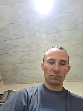 Nacho18hot's live cam