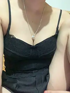 zinii99 - Zinii99's free webcam