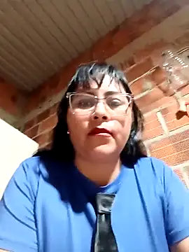 Dirty-Momm-Divorced-Hot