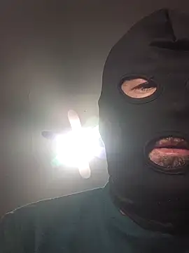 xauencaliente (Ask my age) - Probamos anillos polla huevos y  anal