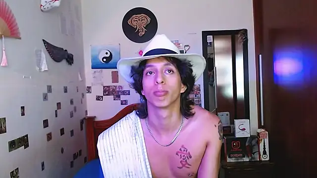 DannyPhantom555 webcam