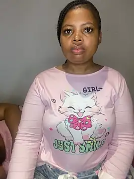 CamilaXXX20 live sex cam