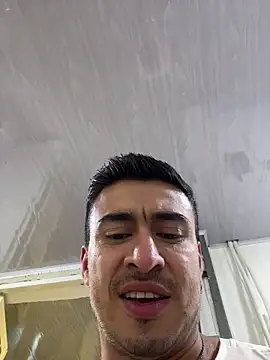 Chris_Clarck Live Webcam on Stripchat