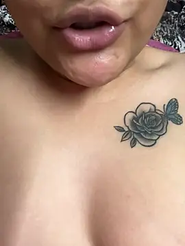 Rosy_BabyDoll live sex cam