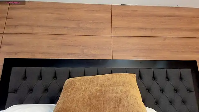 Preview of miah_connor