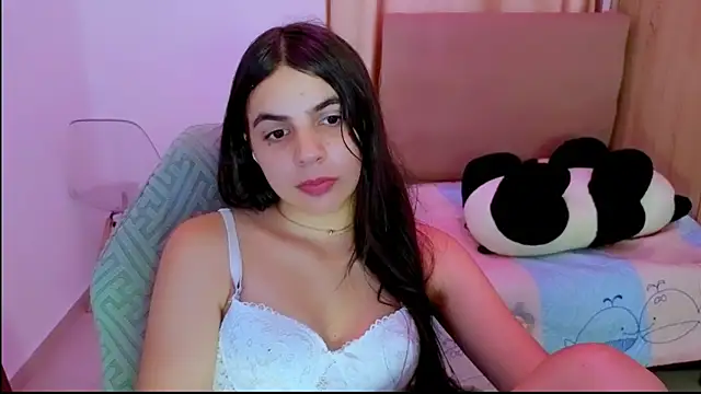 _elenna - _elenna's free webcam - UK Sex Cams