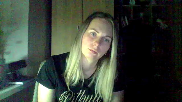 Mollie365 live sex cam