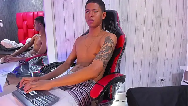 _erick_j (M twink) - pre cum