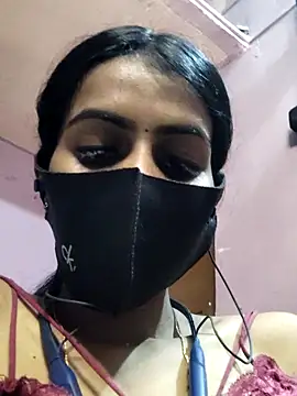thaper_meera2 (F young) - Boobs show