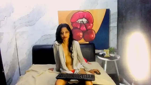 Live sex cam di Desibabyxxx