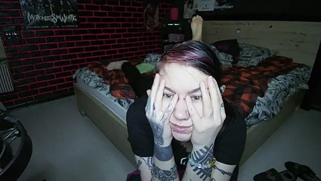 moorderxdoll (F young) - Spank Me?