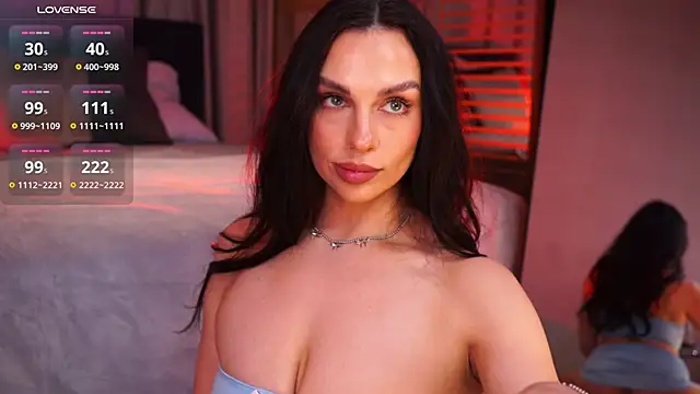 lunanight (F young) - 🍒under boobies view  🍒