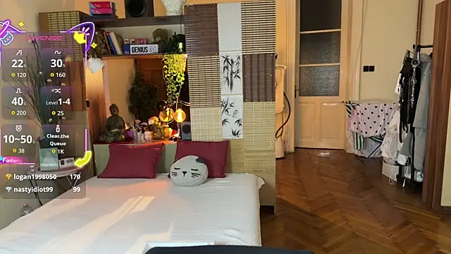 sargonium999 (F young) - LET'S FUN