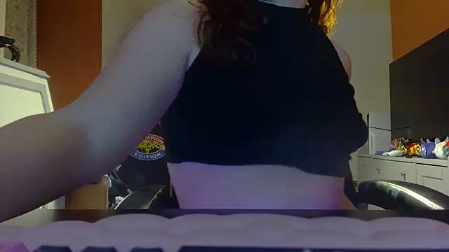 psychosweety (F young) - Une vidéo coquine gratuite