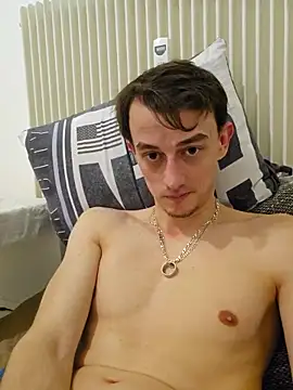 chrisou73 (M young) - Dildo xxxxl