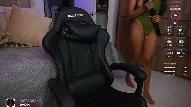 eimi_spacee - Eimi_spacee's free webcam