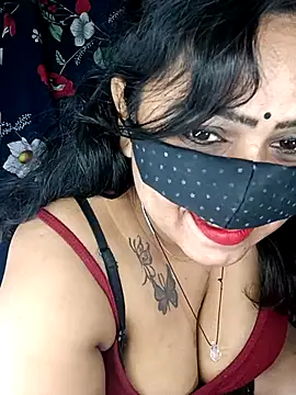 delhi_patola (F young) - Boobs show