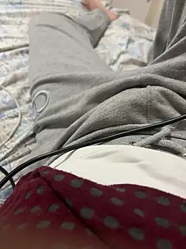 Emirr10 live sex cam