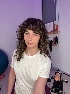 Webcam Model (Alissa-Kissa) is live