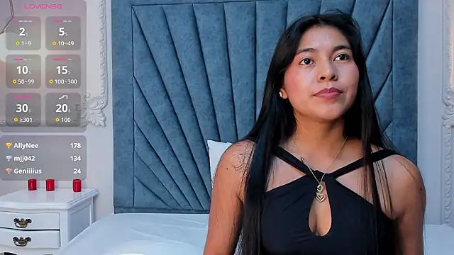 leandra-johnson (F young) - Zoom Face + Blowjob💗