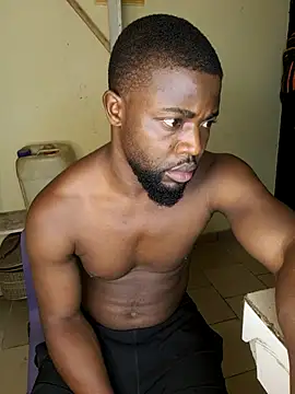 vannycov (M young) - Please help me rent an apartment