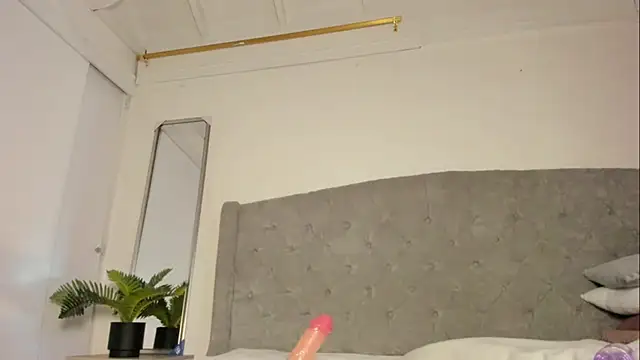 bianncadiaz - BianncaDiaz's free webcam - UK Sex Cams