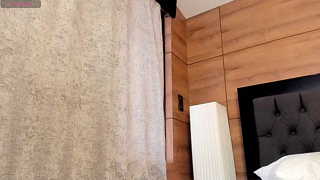 miah_connor - Miah_connor's free webcam - UK Sex Cams