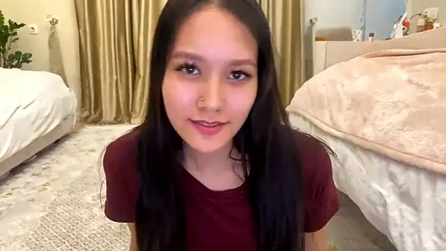 ayanovae (F teen) - Eye contact 1min👀