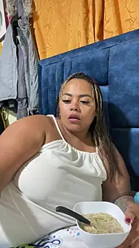 emilyduran_ (F milf) - buy my n# emy