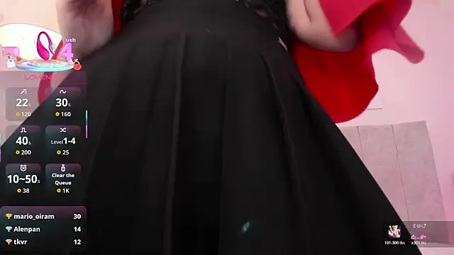 fatiima_ (F young) - Show tits + pinch nipples 🔥🍒