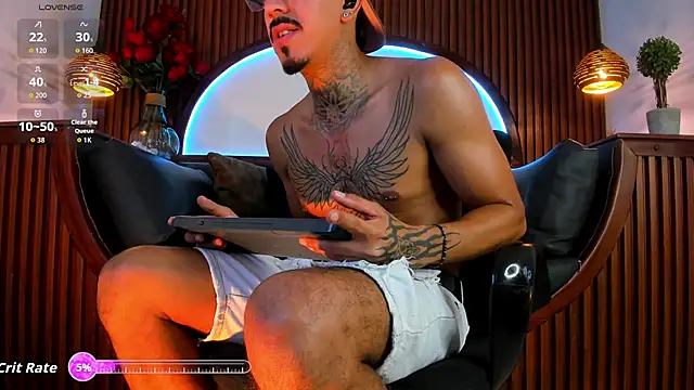 donovan_desmond (M young) - ALL NAKED