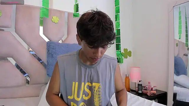 angel_lux (M twink) - sexy greeting